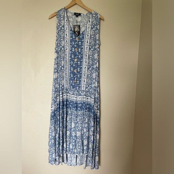 GiGiO Boho Sleeveless V Neck Button Down Long Blue Dress Ruffled Hem Size Medium - Picture 8 of 16